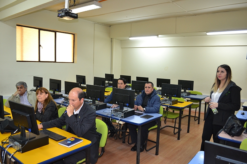 Estudiantes trabajarán con nuevo Software Xpyme